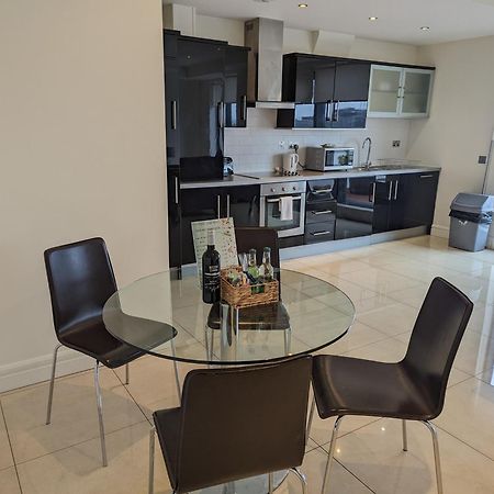 The Western Citypoint Apartments Galway Ngoại thất bức ảnh