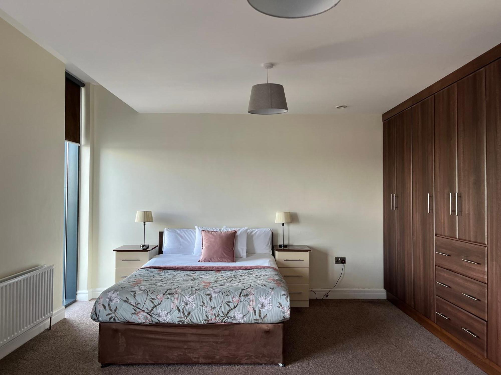 The Western Citypoint Apartments Galway Ngoại thất bức ảnh