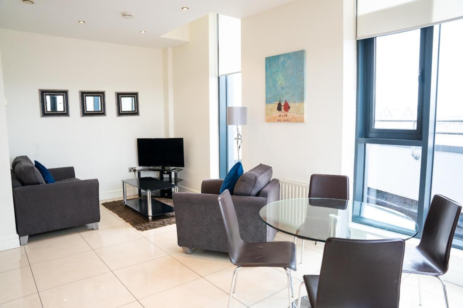 The Western Citypoint Apartments Galway Ngoại thất bức ảnh