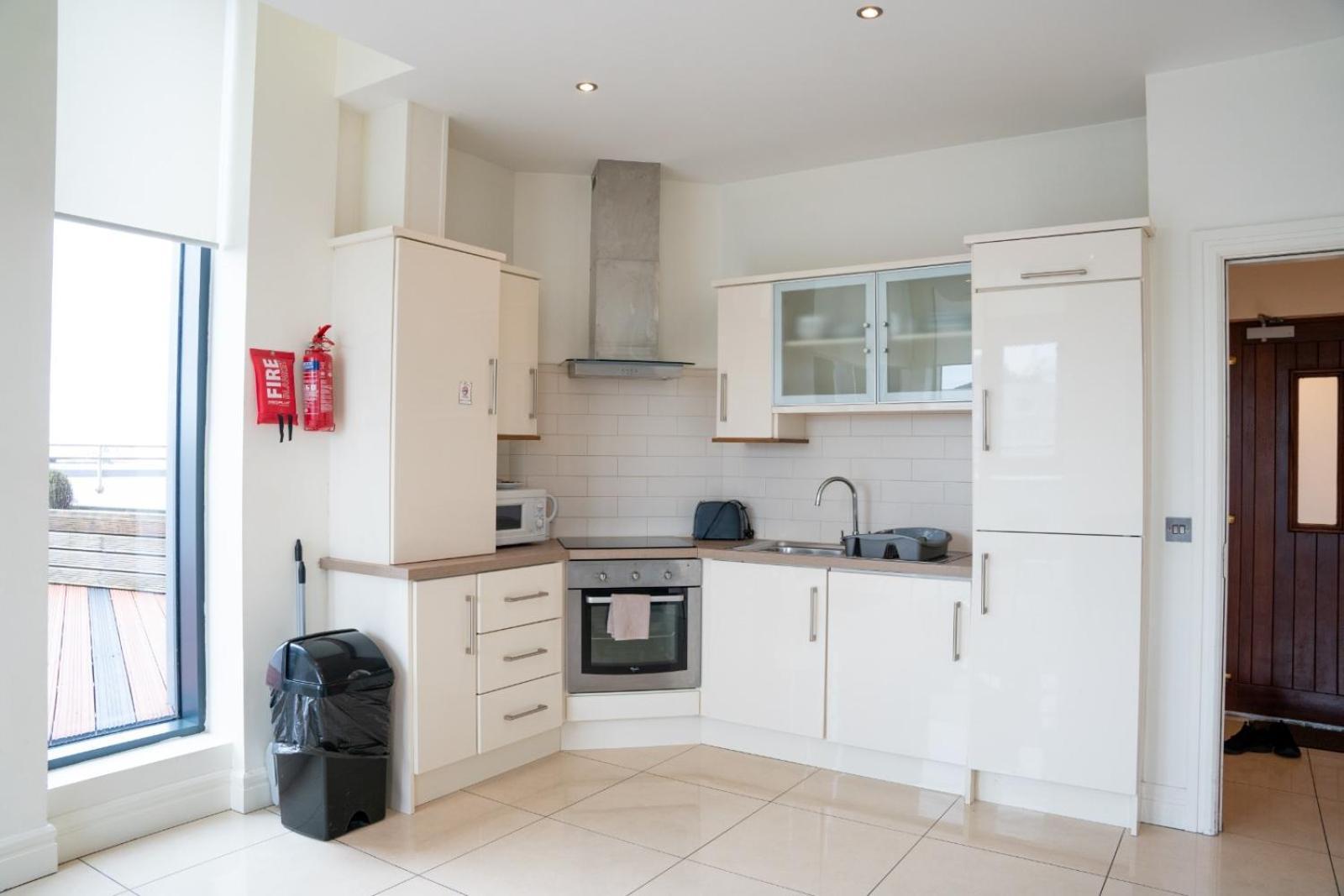 The Western Citypoint Apartments Galway Ngoại thất bức ảnh