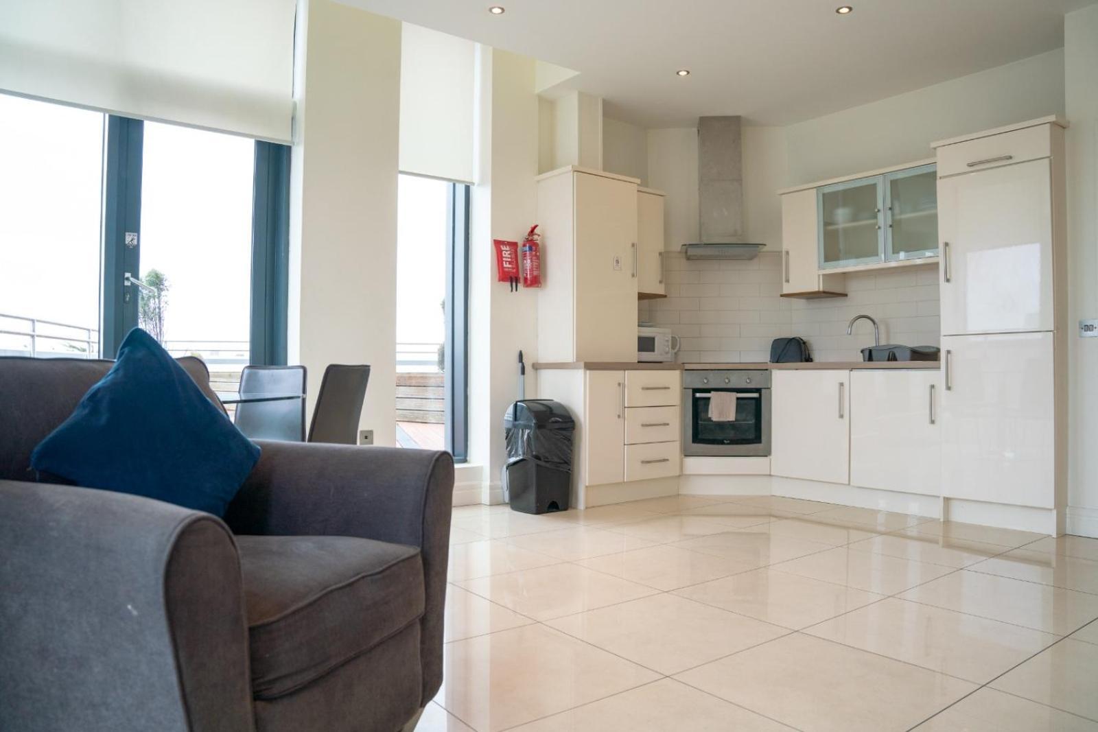 The Western Citypoint Apartments Galway Ngoại thất bức ảnh