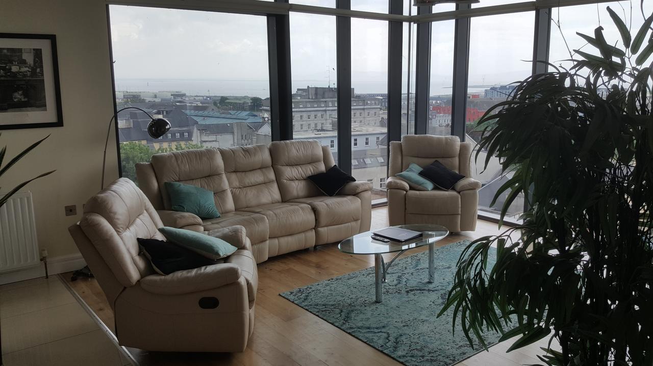 The Western Citypoint Apartments Galway Ngoại thất bức ảnh