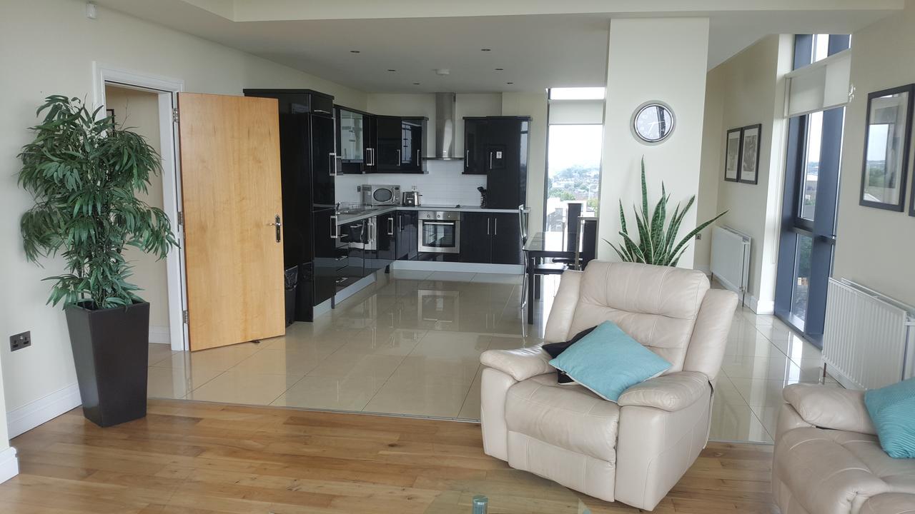 The Western Citypoint Apartments Galway Ngoại thất bức ảnh